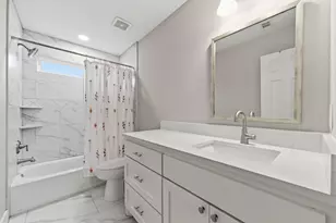 5619 Bacher St, Houston, TX 77028 - Photo 26