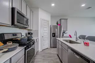 22 Desert Spring Ln, Manvel, TX 77578 - Photo 6