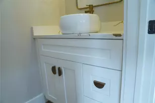 5947 Collingsworth St, Houston, TX 77026 - Photo 18