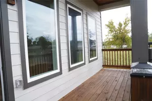 5947 Collingsworth St, Houston, TX 77026 - Photo 38