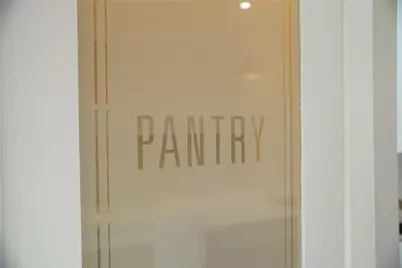 5947 Collingsworth Street, Houston, TX 77026 - Photo 6