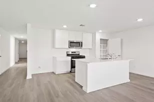 2305 Perdido Bay Ln, Sealy, TX 77474 - Photo 6