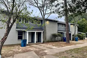 702 Hargest St, Prairie View, TX 77446 - Photo 2