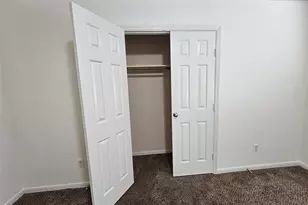 13231 Barrow Point Ln, Houston, TX 77014 - Photo 22