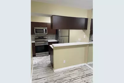 17331 Red Oak Drive #34, Houston, TX 77090 - Photo 4