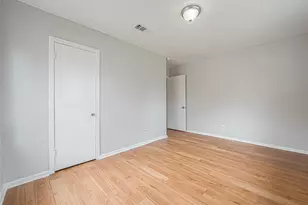 4910 Paradise Ln, Houston, TX 77048 - Photo 8