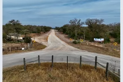 205 Beehaven Lane Road, Seguin, TX 78155 - Photo 2