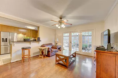 824 Wax Myrtle Lane, Houston, TX 77079 - Photo 22