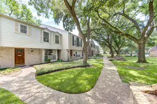 824 Wax Myrtle Ln, Houston, TX 77079 - Photo 6