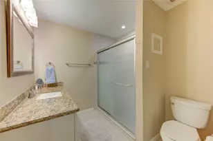 824 Wax Myrtle Ln, Houston, TX 77079 - Photo 36