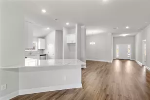 13615 Sorico Bay Dr, Texas City, TX 77568 - Photo 6