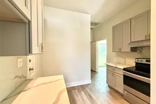 805 10th St, Galveston, TX 77550 - Photo 4