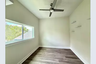 805 10th Street #4, Galveston, TX 77550 - Photo 6