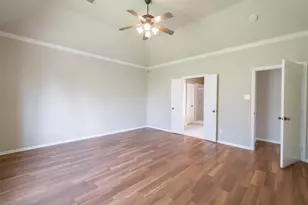 8811 Sun Haven Ln, Pearland, TX 77584 - Photo 18