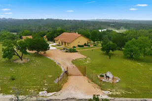 7926 White Oak Rd, Kerrville, TX 78028 - Photo 8