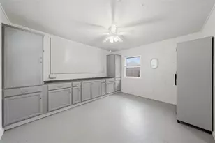 7926 White Oak Rd, Kerrville, TX 78028 - Photo 20