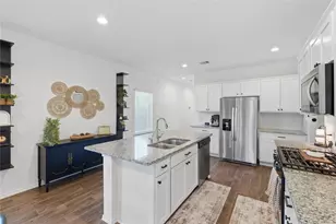 10015 Lavender Ln, Magnolia, TX 77354 - Photo 12