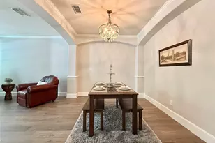 251 N Maple Glade Cir, The Woodlands, TX 77382 - Photo 10