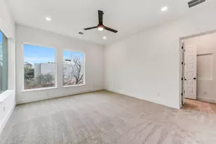 806 Fisher St, Houston, TX 77018 - Photo 14