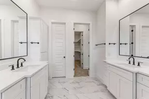 806 Fisher St, Houston, TX 77018 - Photo 18