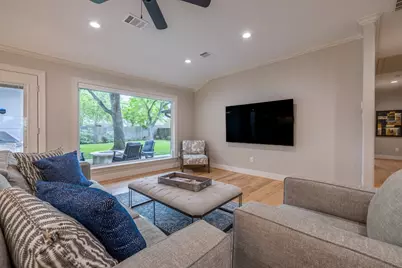 5230 Redstart Street, Houston, TX 77035 - Photo 20