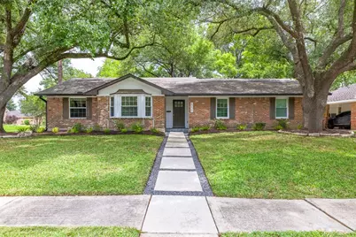5230 Redstart Street, Houston, TX 77035 - Photo 2