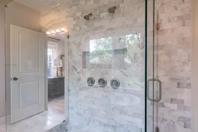 5230 Redstart Street, Houston, TX 77035 - Photo 34