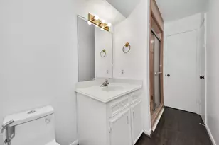 1502 Southern Pines Ct, Houston, TX 77339 - Photo 10