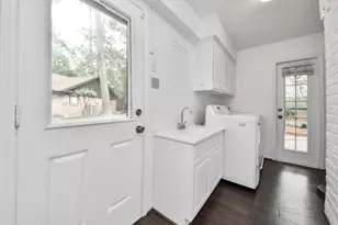 1502 Southern Pines Ct, Houston, TX 77339 - Photo 34