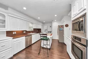 1502 Southern Pines Ct, Houston, TX 77339 - Photo 14