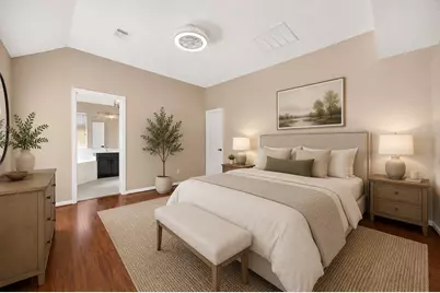 15014 Middle Oaks Boulevard, Houston, TX 77082 - Photo 18