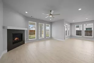 416 Heartstone Ln, Waller, TX 77484 - Photo 8