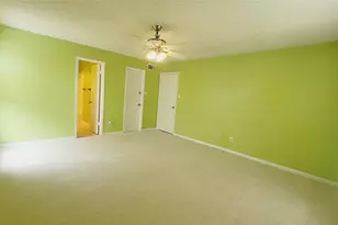 17331 Red Oak Dr, Houston, TX 77090 - Photo 20