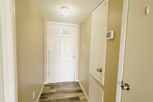 17331 Red Oak Dr, Houston, TX 77090 - Photo 6