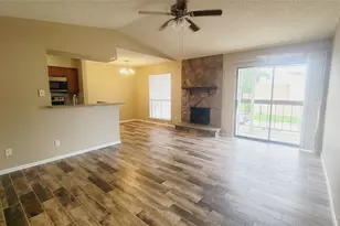 17331 Red Oak Dr, Houston, TX 77090 - Photo 10