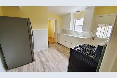 2018 McClendon Street, Houston, TX 77030 - Photo 6