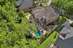 6110 Country Falls Ln, Kingwood, TX 77345 - Photo 1