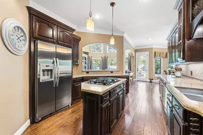 6110 Country Falls Lane, Kingwood, TX 77345 - Photo 18