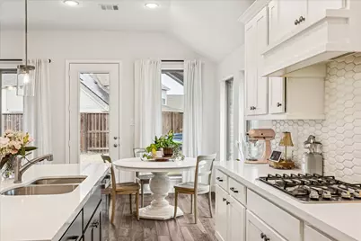 4527 Peloton Road, Rosharon, TX 77583 - Photo 2