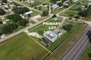 547 W Navigation St, Brookshire, TX 77423 - Photo 2