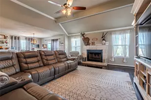 4288 FM 2546 Rd, El Campo, TX 77437 - Photo 8