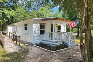 728 Hudson Rd, Conroe, TX 77304 - Photo 2