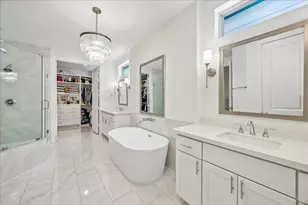 852 Fisher St, Houston, TX 77018 - Photo 16