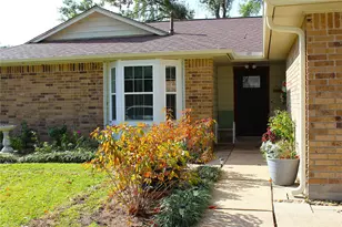1210 Three Forks Dr, Katy, TX 77450 - Photo 4