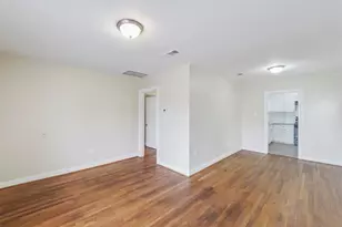 1601 Alabama St, Baytown, TX 77520 - Photo 6