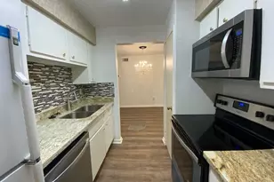 1100 Augusta Dr, Houston, TX 77057 - Photo 12