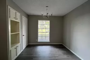 7403 Strawbridge Ln, Houston, TX 77040 - Photo 6