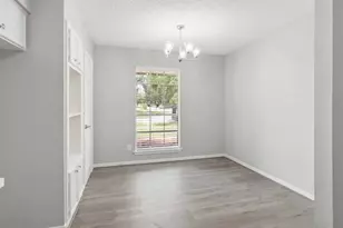 7403 Strawbridge Ln, Houston, TX 77040 - Photo 10