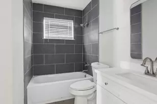 7403 Strawbridge Ln, Houston, TX 77040 - Photo 18