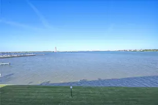 351 Lakeside Ln, Houston, TX 77058 - Photo 12